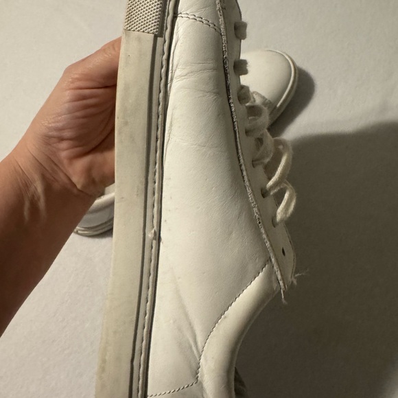 Oliver Cabell Classic White Sneakers - Picture 4 of 9